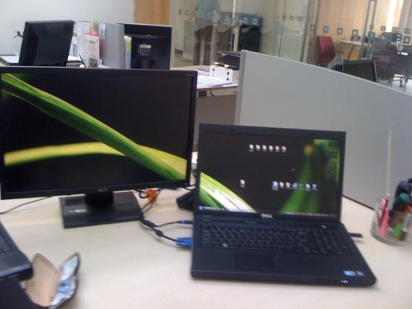 lidacins's tweet image. Pavasara updeits desktopam #doublemonitor