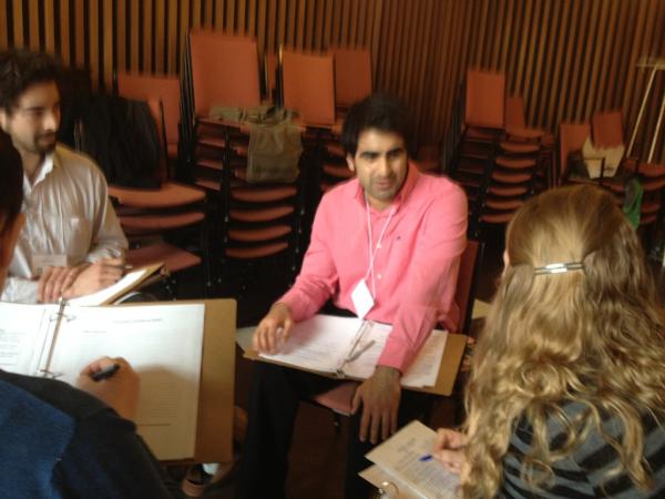 AnoukBertner's tweet photo. Participants coaching each other @ #IMPACTchampions http://t.co/FMxhcSPZ