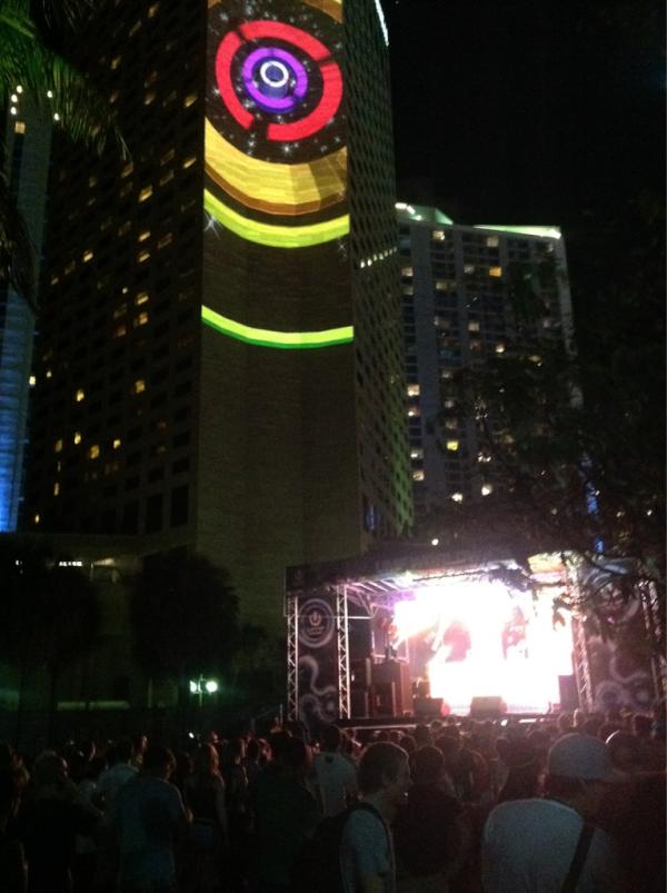 Integrated_VP's tweet image. @treasurefingers #housemusic all night long. #rbmindmeld @redbullmia @ultramusic