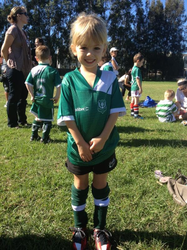 Kelly Housbey tweet media