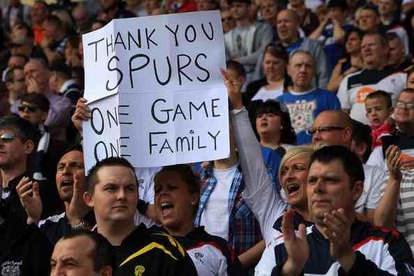 AntGill77's tweet image. #PrayForMuamba #Muamba great pic