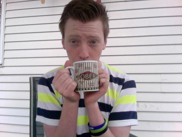 rosiegborden's tweet image. #DigiTour2012 was SO much fun last night but now my voice is out-drinking lemon tea w/ honey ^.^ new song up TOMORROW;(