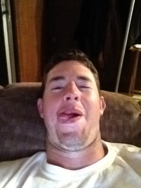 Alecaxandria's tweet photo. @blzt30 such a hottie #luckygirl #cake http://t.co/w8dTEAF1
