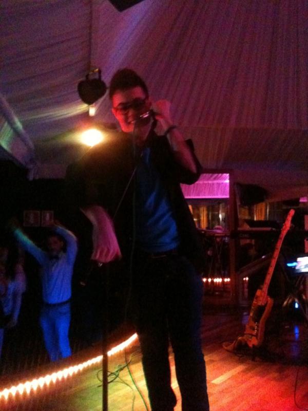 Inet_Aramez's tweet image. @rushsmith #vlogfest