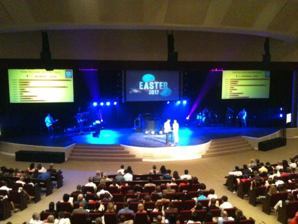 robertburkett's tweet photo. At our awesome Easter service http://t.co/zn8rLgCI