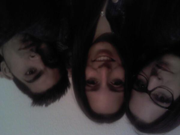 sheila_fdz's tweet photo. Con mi gordii @21_capote y sah @MarinaCastG despues de comernos unas buenas patatacas jajja http://t.co/nvsoltmZ