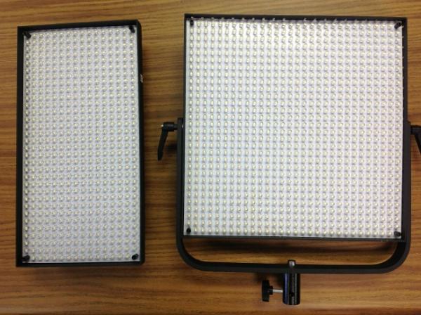 NextLites's tweet photo. The Ceres 900 LED next to our soon to be released Ceres 508 LED. http://t.co/1GDjfPzC