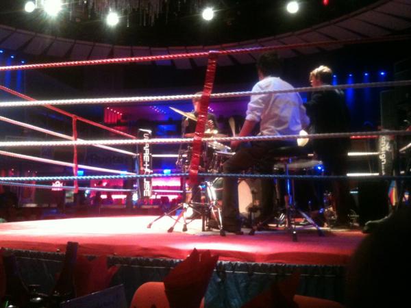 zeroquinn's tweet image. #ringside