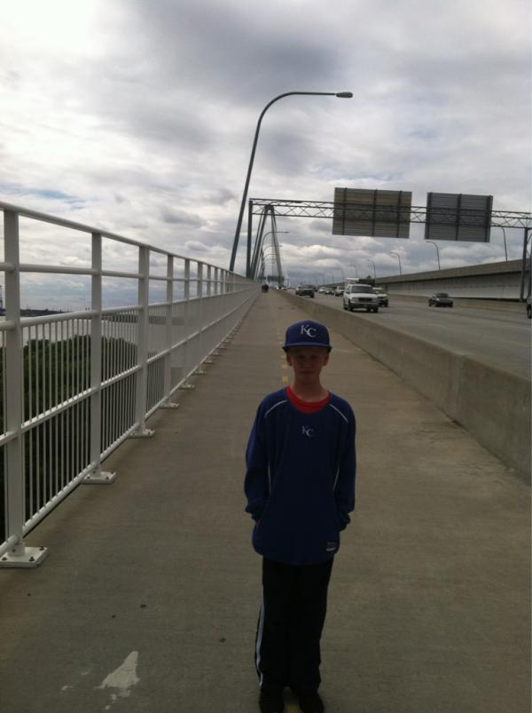 Shanvey7's tweet image. Cooper River Bridge WALK! #enjoyingtheday #nicepace