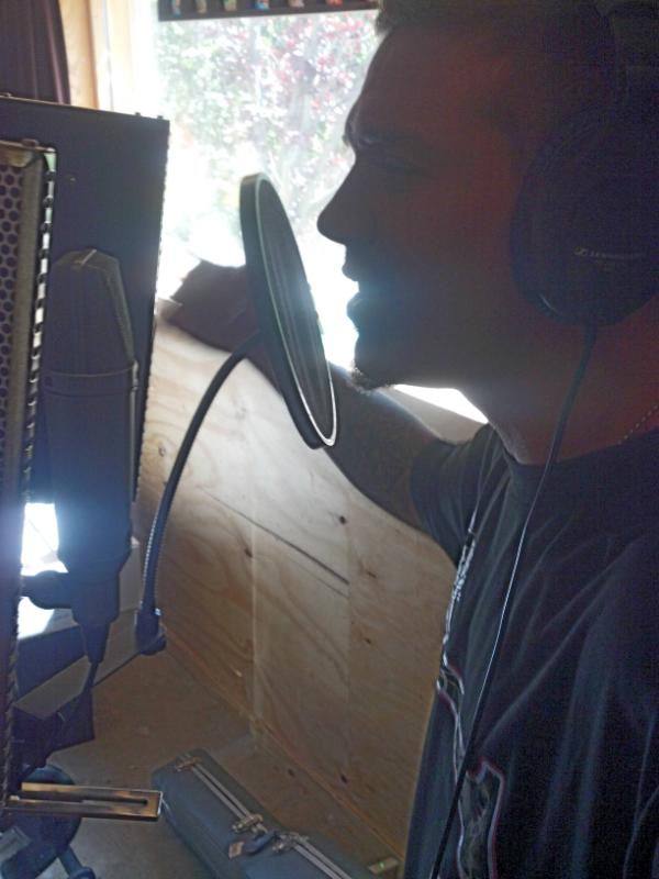 MrChrisRene's tweet image. In the Lab with the Homie @busbee. #HalfManHalfMachine #BeastMode