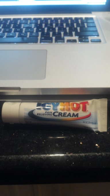 My shins thank you tonight , icyhot #Mmmm #menthol http://t.co/5Udhbrht<a href="/tag/mmmm"class="tags">#Mmmm</a><a href="/tag/menthol"class="tags">#menthol</a>
