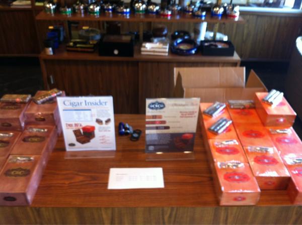 Jeff_CandCCigar's tweet photo. C'mon down to Benningtons! 20% off boxes + free cutter. 5 Fillmore Dr. St. Armand's Circle,Sarasota, FL. http://t.co/6GpkUVz0