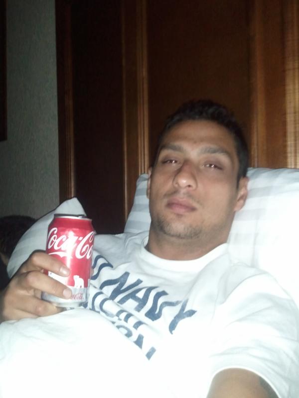 MikeyMiami28's tweet photo. Me right now http://t.co/y4dgnh68