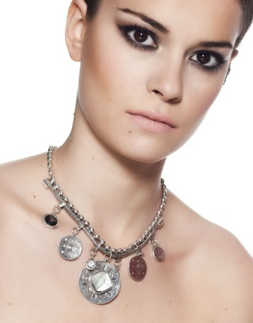 Biplat_Moda tweet picture