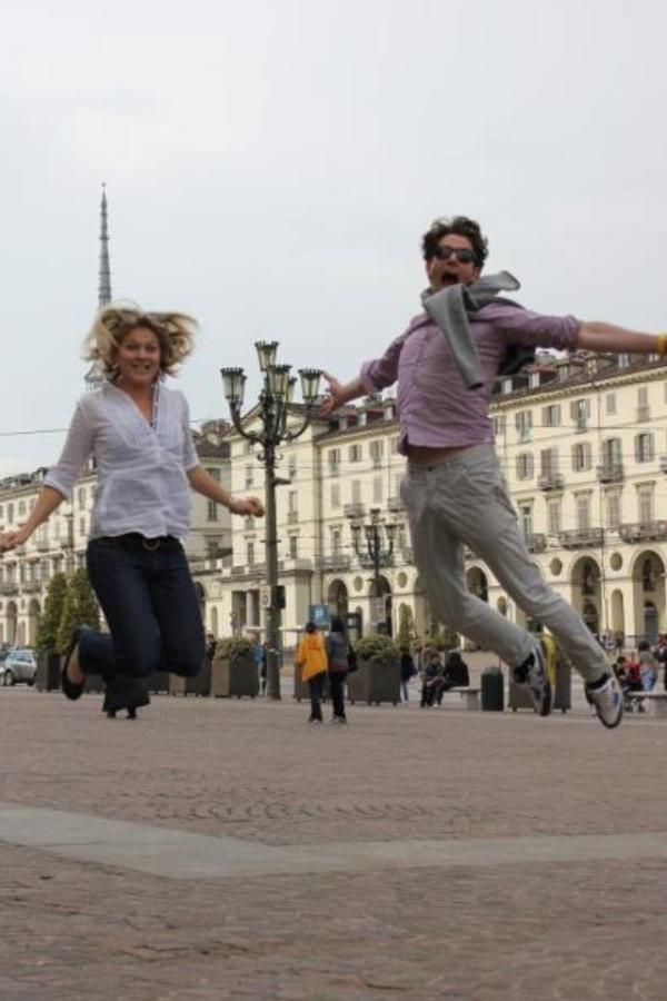 JohnGerdsen020's tweet photo. #lol at #Turijn met @EstherSuzanne85 en @woutervo 
Jullie zijn kanjers! Wat een heerlijke dag. http://t.co/pMu5C9jy