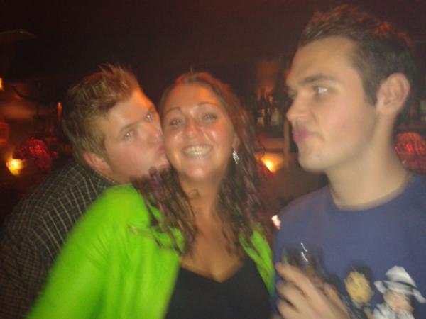 pasimonis's tweet photo. Losjes in de sas en jan http://t.co/1ZSDY5ne