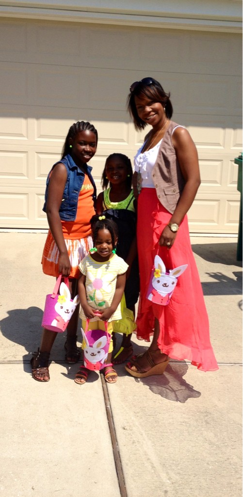 JeneenLynn's tweet photo. Thank you God for such a beautiful day to spend with my girls. Mommy loves you more than you know. http://t.co/BVkEcYP5