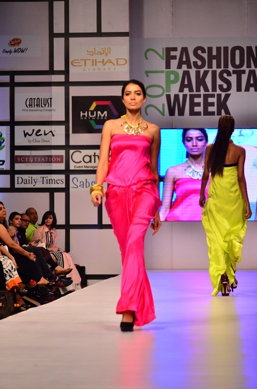 FashionPakistan's tweet image. 'Bitten' by @sanam_c - day 1, #FPW3