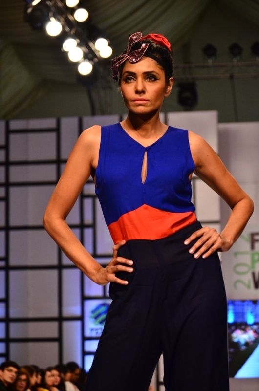 FashionPakistan's tweet image. Sanam Agha - day 1, #FPW3