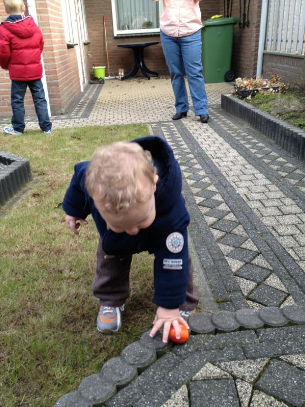 LeonDeckers's tweet photo. Vrolijk Pasen http://t.co/XliY5GiN