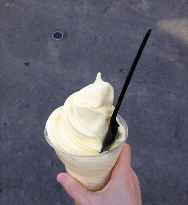pammayb's tweet image. Breakfast of champions #pineapplefloat