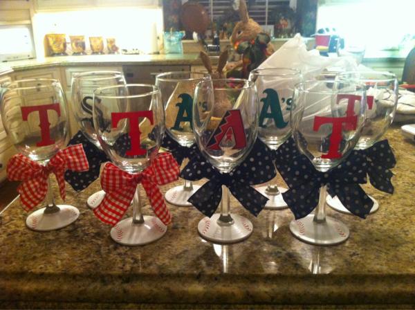 taybrigham's tweet image. Some finished orders going out tomorrow! etsy.com/shop/taylor49 #Rangers #mlb #MiLBGfProblems #Dbacks