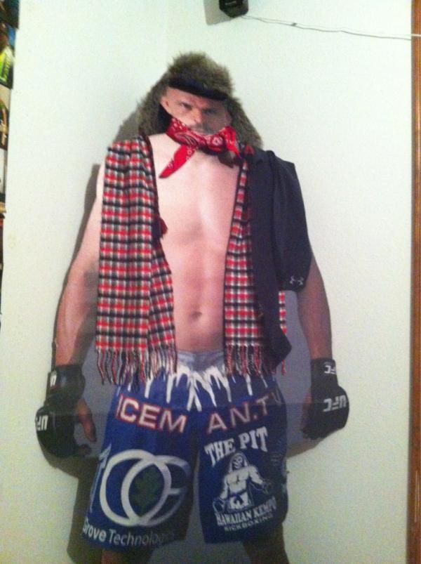 realslimkatie4's tweet image. @K_Rob_4: This dude's been there so long I sometimes forget he's even there! Lol. 
#TeamLiddell 
@ChuckLiddell