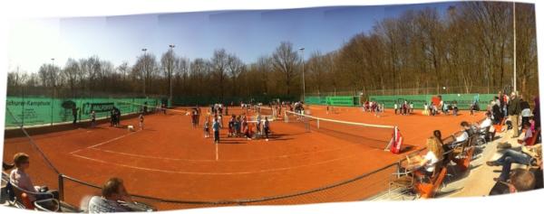 LTVLelystad's tweet photo. De open dag voor de kinderen is nu al een succes! Al meer dan 100 kinderen! #otd #opentennisdagen #knltb http://t.co/F7srmiJH
