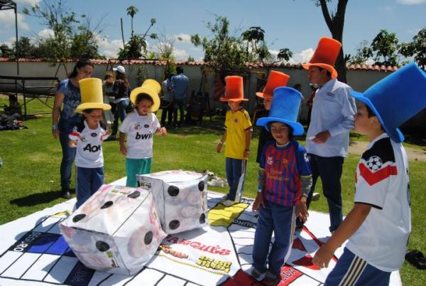 osirispro's tweet photo. Cómo Organizar una Fiesta Infantil | Osiris Producciones http://t.co/NJXp09SL http://t.co/ZQJrQxTa
