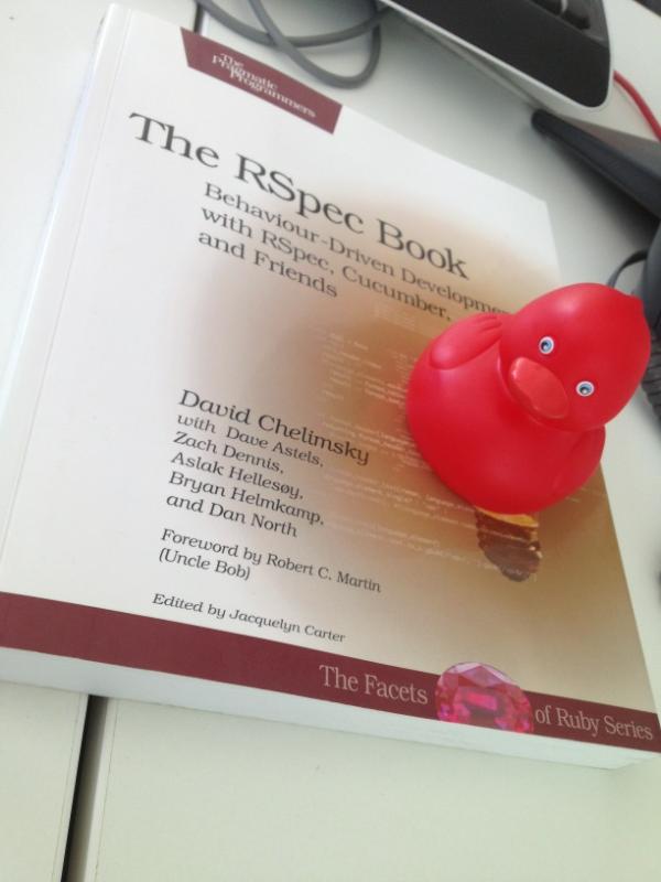 ereslibre's tweet image. Two important friends of mine. Thanks for being there ! #ilovetocode