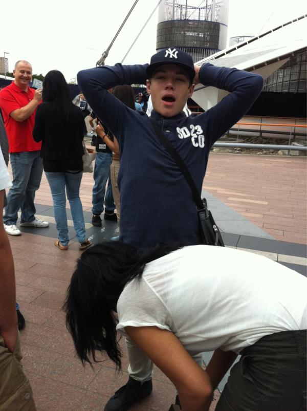 HBOYP's tweet image. @brandonjames20 @robcaine19 @jwoodsuk @greedymitch  @DomHerbert Gettin the swag brainnnnssss!
#LeaveeeeeItYeahhhhhh