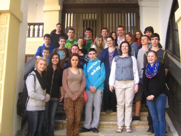 mullingarcc's tweet photo. Here's a pic of our 5th years with their German hosts http://t.co/QPfX2I9U