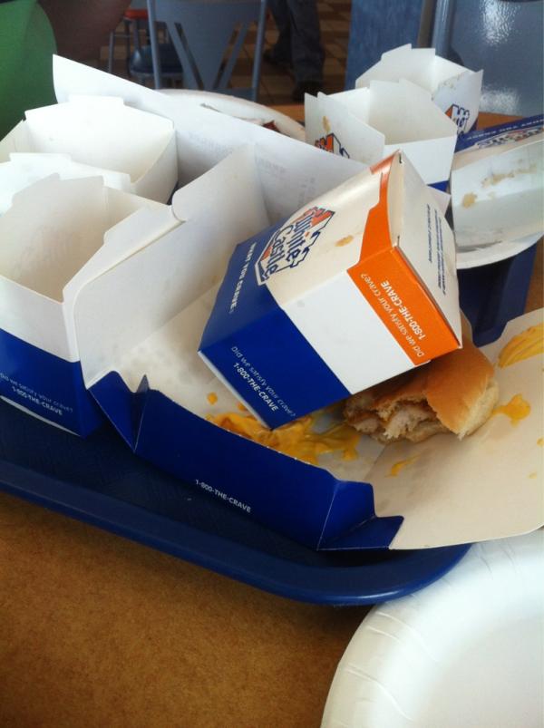 ChreeseGraham's tweet image. Just destroyed some white castle #sodamnfull