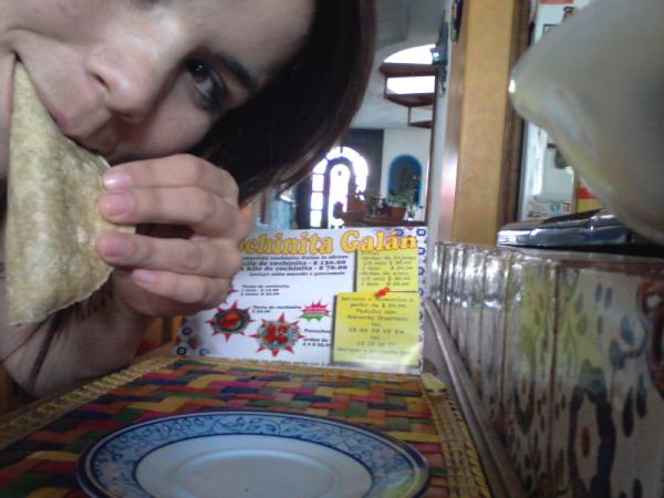 YoSOoOy's tweet photo. Llegué al df y a comer deliciosa @CochinitaGalan !!! yomi Yomi http://t.co/mQ6IgUfX