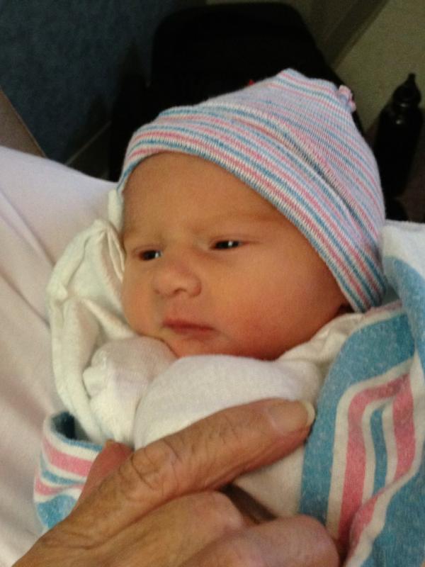 sjackson615's tweet photo. I'm proud to be this little guy's father! http://t.co/0Db0Kpcz