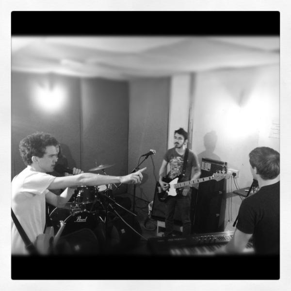 foxavenue's tweet photo. Rehearsing. Rehearsing for shows. UCD O'Reilly Hall tomorrow @ 3pm & DIT Rag Ball after. Come to one or two or three. http://t.co/73PZfs1O