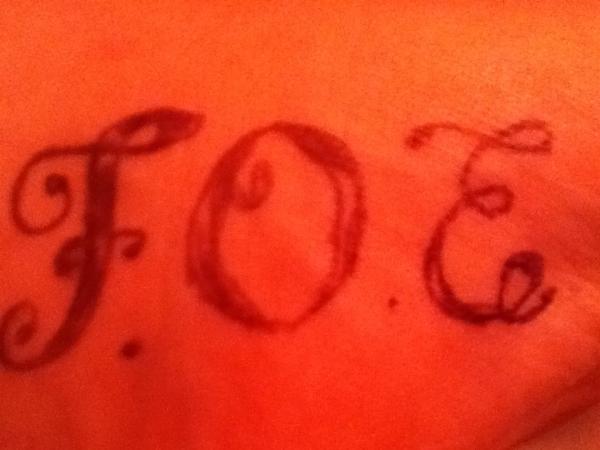 CourtneyKali's tweet photo. Family Over Everything! http://t.co/YWlI7xPo