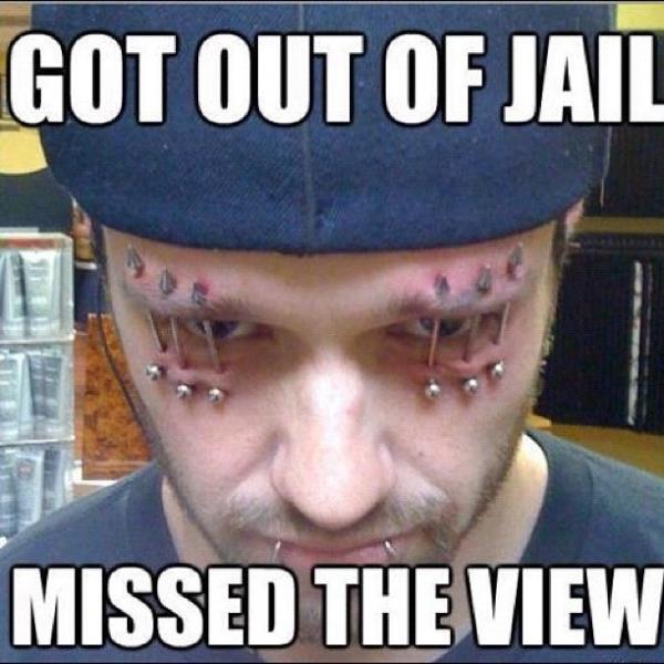 Mmick214's tweet image. Eww seriously?? Is this necessary? #hatethisstuff