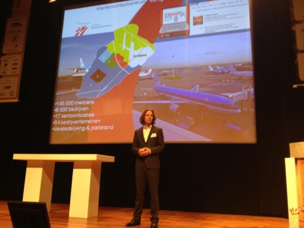 Jurgen Bomas spreekt op #nccc over #klantgerichteoverheid