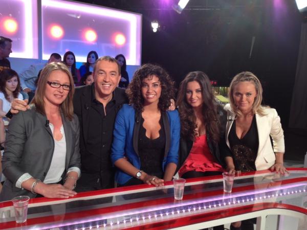 morandiniblog's tweet photo. Pendant la pub ! 3 #missfrance en direct sur @Direct_8 http://t.co/95hKavD8