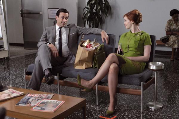 Hola con ganas a la quinta alegría de Mad Men. Adiós a Antonio Tabuchi. Cara y cruz de nuestras devociones.