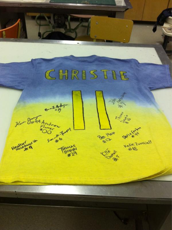 JohnMacG7's tweet photo. Team Ukraine, dodgeball champs!!! #proudofyouteam #forclayton http://t.co/kIoPQER2