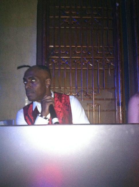 NotoriousBRK's tweet image. Coolio impromptu freestyle at Tao just now. #iscw12