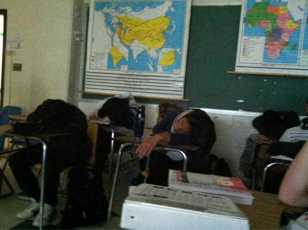 lleobt's tweet image. #APEuroProblems #whsprobz