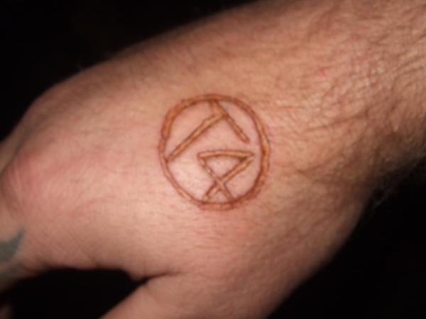 VWT4Forum's tweet photo. Massive shout out to #Wakwak! Dedication taken to a new level! http://t.co/LWrmtxVy