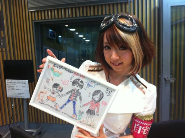 yoshidahisanori's tweet photo. おおおお! @DaisyxDaisy MiKAちゃんが描いてくれた絵、すっごいうまい!!!! #app10 http://t.co/VztxBLm5