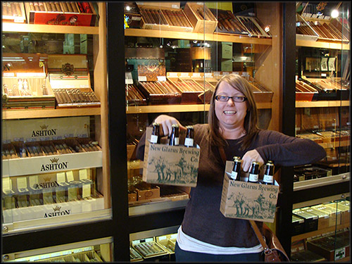 UpDownCigar's tweet photo. @lfdmichelle Road Slush Stout and Fat Squirrel Brown!!! #NewGlarus http://t.co/IXyQYC1K