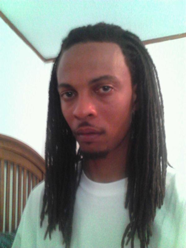 704Dread_Head's tweet photo. Hi Hater http://t.co/qNZqOusT