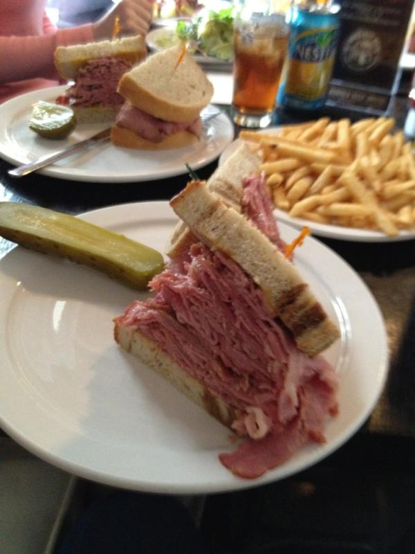 tc7200's tweet image. Just had the best meating