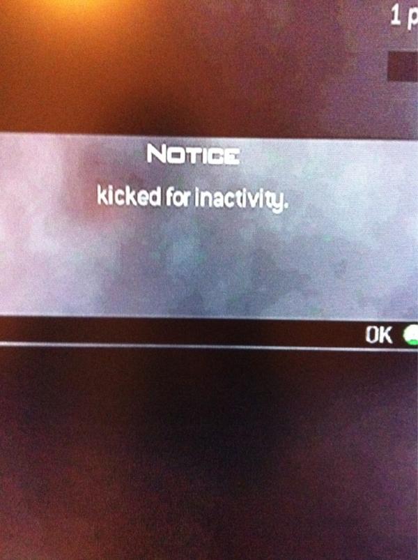 Mw2Problems's tweet photo. My bad, I was too busy jerking off. #Mw2Problems http://t.co/yyZc8p5H